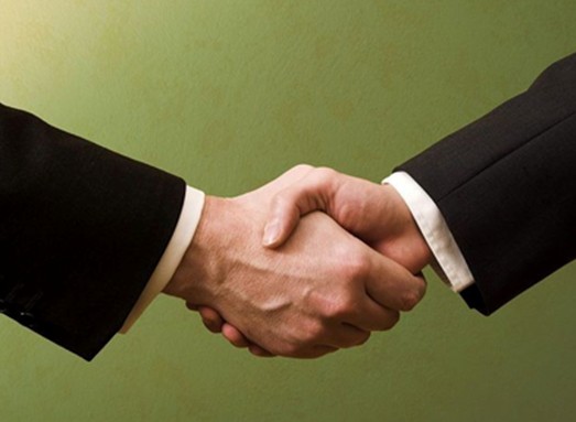 金冠德的專業(yè)得到李總贊賞！?。? w='370' h='280' /></a></div>
                      </div>
                      <div   id=